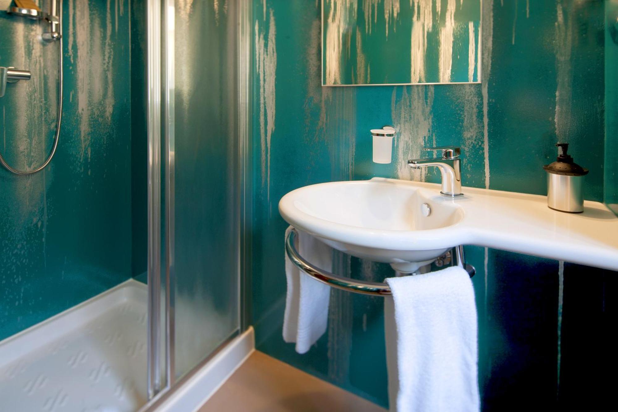 Hotel America Locarno Pokoj fotografie